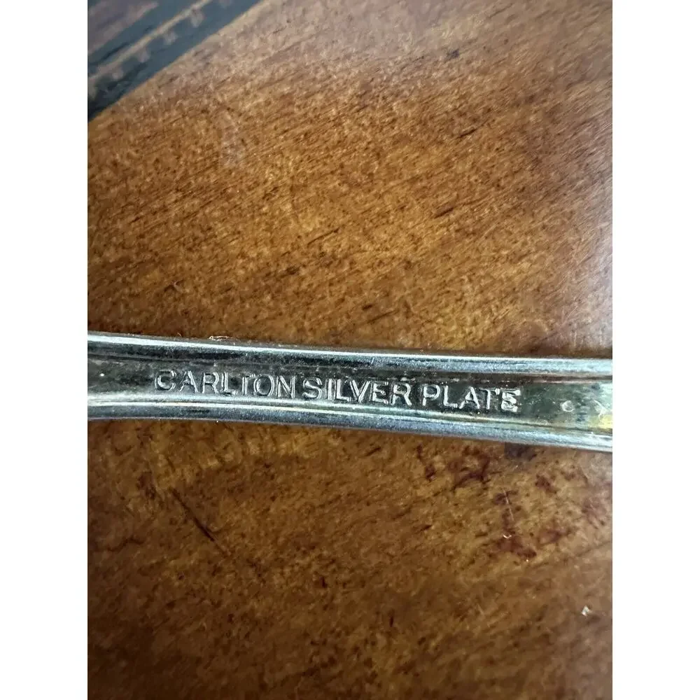 7 FANTASY 1941 by Oneida Community Carlton Plate Silverplate SALAD FORKS 6.5